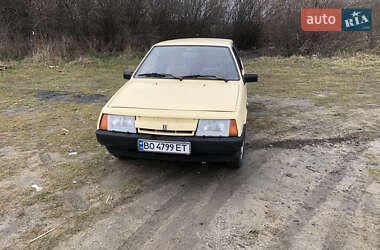 Хэтчбек ВАЗ 2108 1986 в 