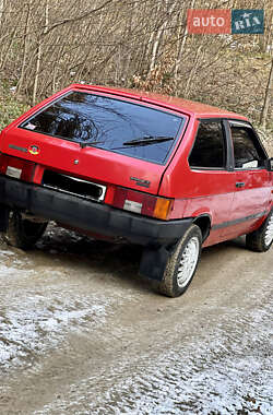 Хэтчбек ВАЗ / Lada 2108 1991 в Яремче