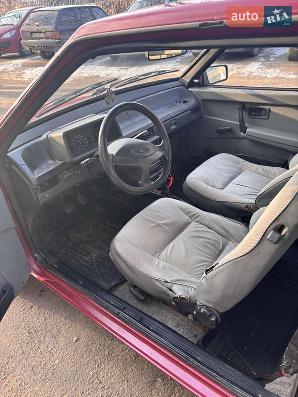 Хэтчбек ВАЗ / Lada 2108 1990 в Сумах фото 5 Хэтчбек ВАЗ / Lada 2108 1990 в Сумах