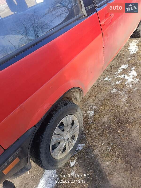 Хетчбек ВАЗ / Lada 2108 1987 в Києві