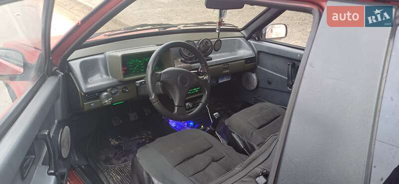 Хэтчбек ВАЗ / Lada 2108 1990 в Львове фото 7 Хэтчбек ВАЗ / Lada 2108 1990 в Львове