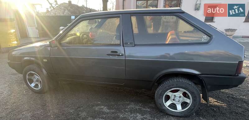 Хетчбек ВАЗ / Lada 2108 1993 в 