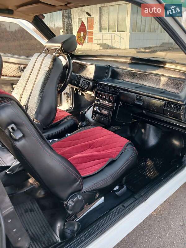 Хетчбек ВАЗ / Lada 2108 1987 в Семенівці