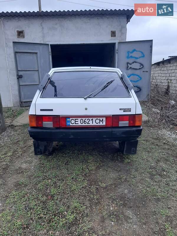 Хэтчбек ВАЗ / Lada 2108 1990 в Новоднестровске фото 4 Хэтчбек ВАЗ / Lada 2108 1990 в Новоднестровске