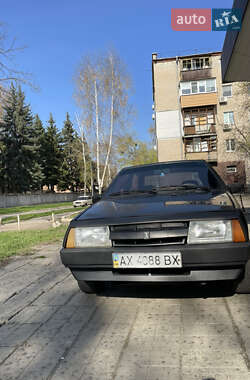 Хэтчбек ВАЗ 2108 1993 в 