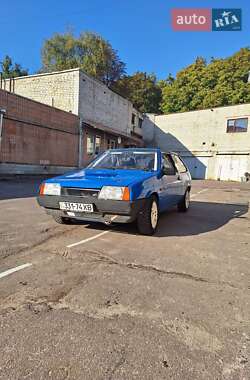 Хэтчбек ВАЗ 2108 1990 в Харькове