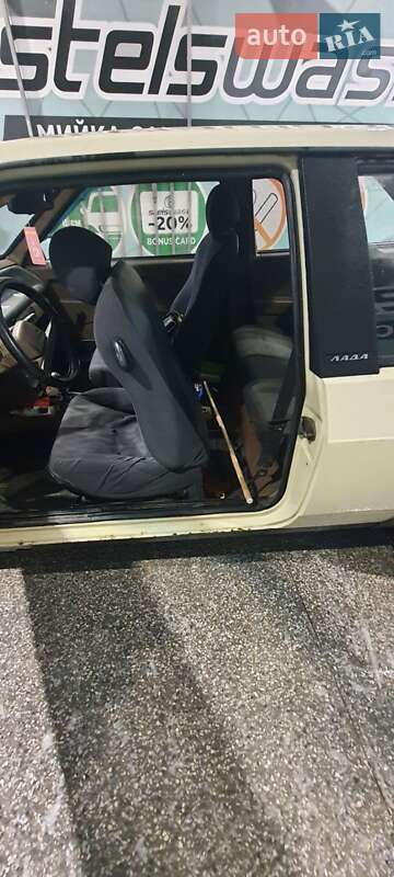 Хэтчбек ВАЗ / Lada 2108 1988 в Черновцах