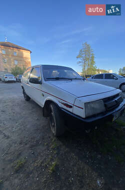 Хэтчбек ВАЗ 2108 1988 в 