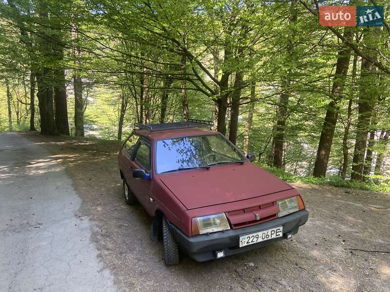 Хэтчбек ВАЗ 2108 1991 в 