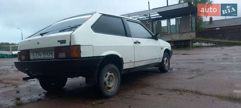 Хэтчбек ВАЗ / Lada 2108 1989 в Коростене