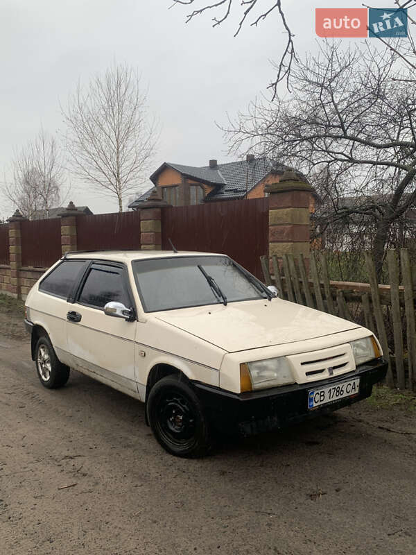 Хэтчбек ВАЗ / Lada 2108 1992 в Ровно