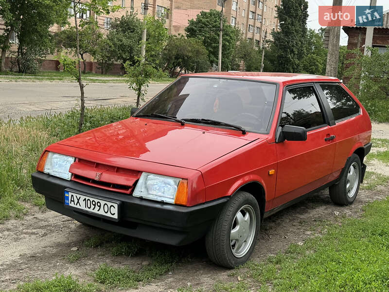Хэтчбек ВАЗ 2108 1986 в 