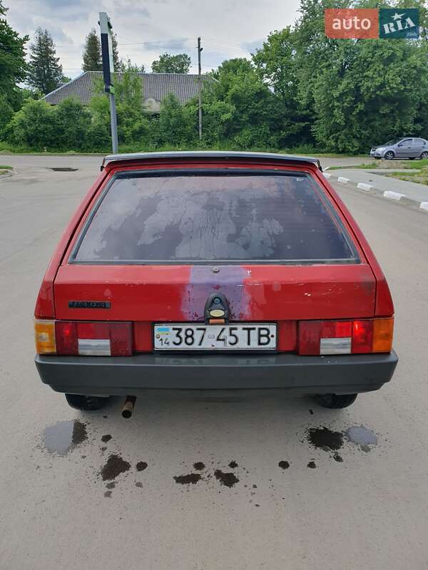 Хетчбек ВАЗ / Lada 2108 1989 в Стрию