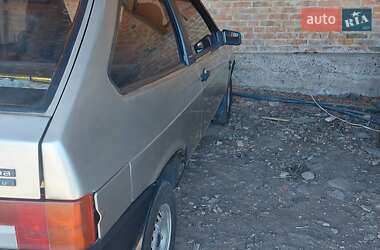 Хэтчбек ВАЗ 2108 1986 в 