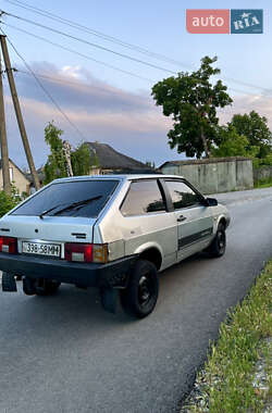 Хэтчбек ВАЗ 2108 1995 в 
