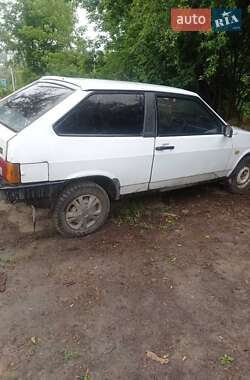 Хетчбек ВАЗ 2108 1987 в Тростянці