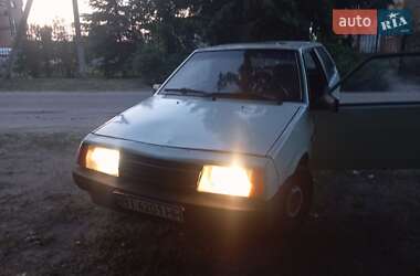 Хэтчбек ВАЗ 2108 1992 в 