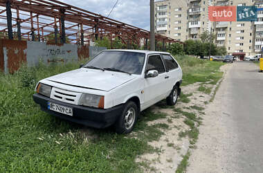 Хэтчбек ВАЗ 2108 1988 в Луцке