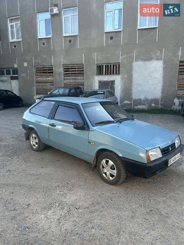 Хэтчбек ВАЗ 2108 1994 в 