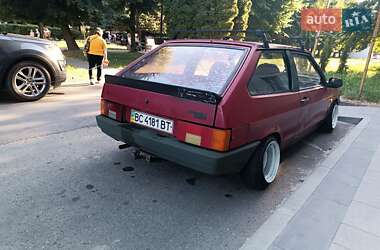 Хэтчбек ВАЗ 2108 1990 в Львове