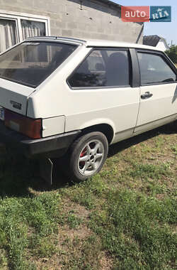 Хэтчбек ВАЗ 2108 1992 в 