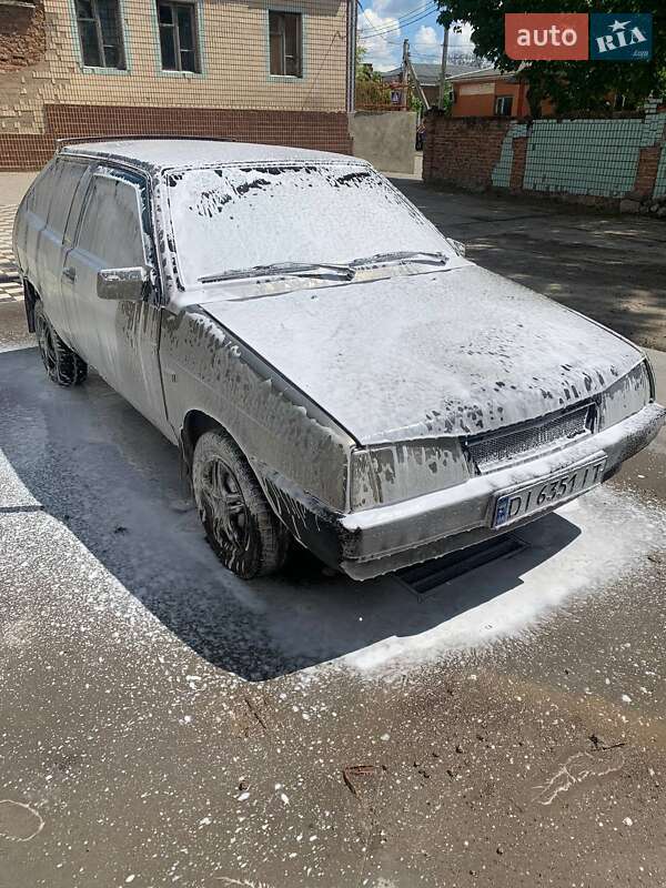 Хэтчбек ВАЗ / Lada 2108 2002 в Ананьеве