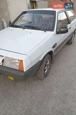 Хэтчбек ВАЗ 2108 1989 в 