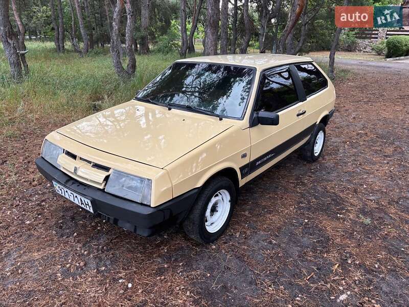 Хетчбек ВАЗ / Lada 2108 1986 в Павлограді