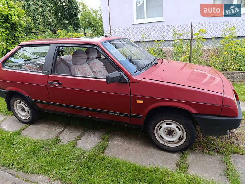 Хэтчбек ВАЗ / Lada 2108 1992 в Рожище