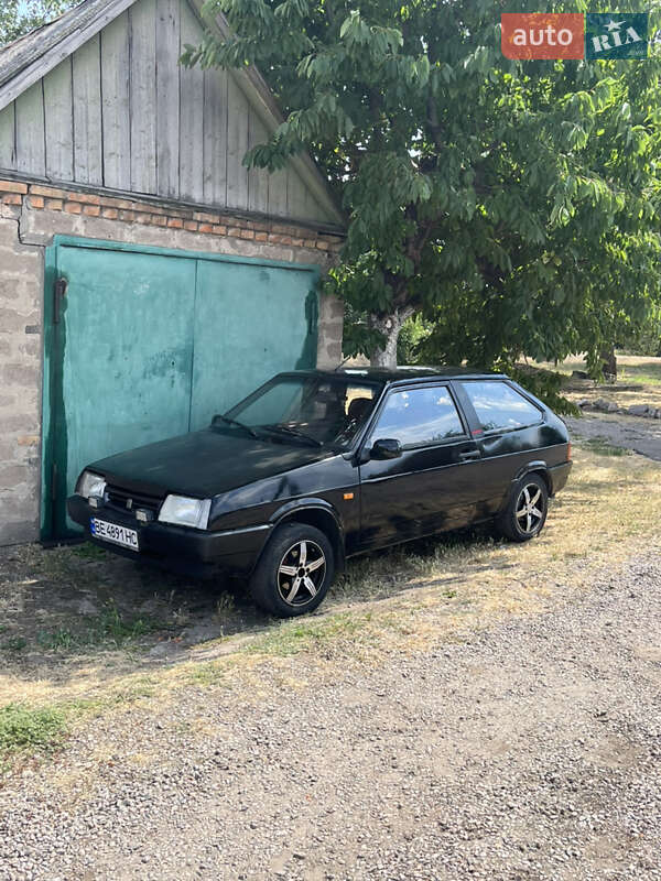 Хэтчбек ВАЗ 2108 1991 в 