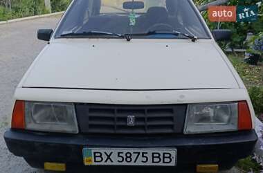 Хэтчбек ВАЗ 2108 1987 в Новой Ушице