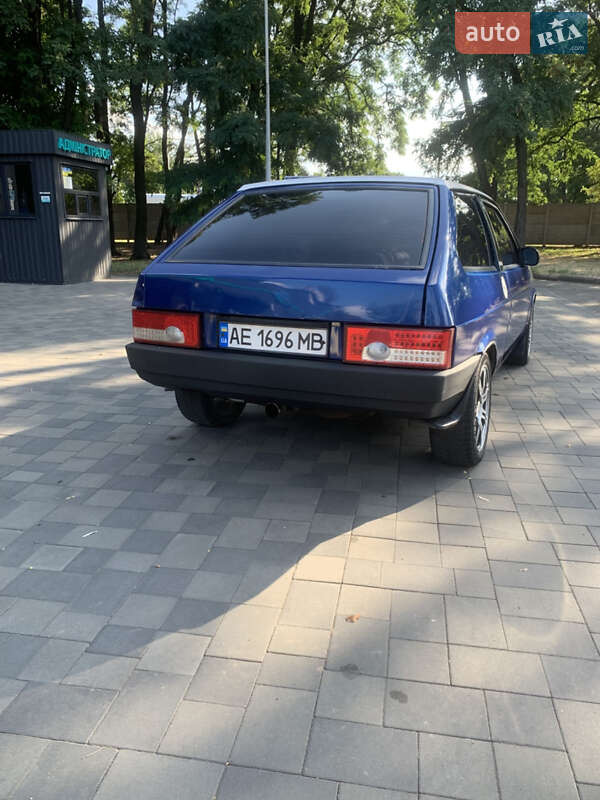 Хэтчбек ВАЗ / Lada 2108 1985 в Кривом Роге