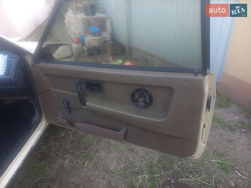 Хэтчбек ВАЗ / Lada 2108 1987 в Бобровице