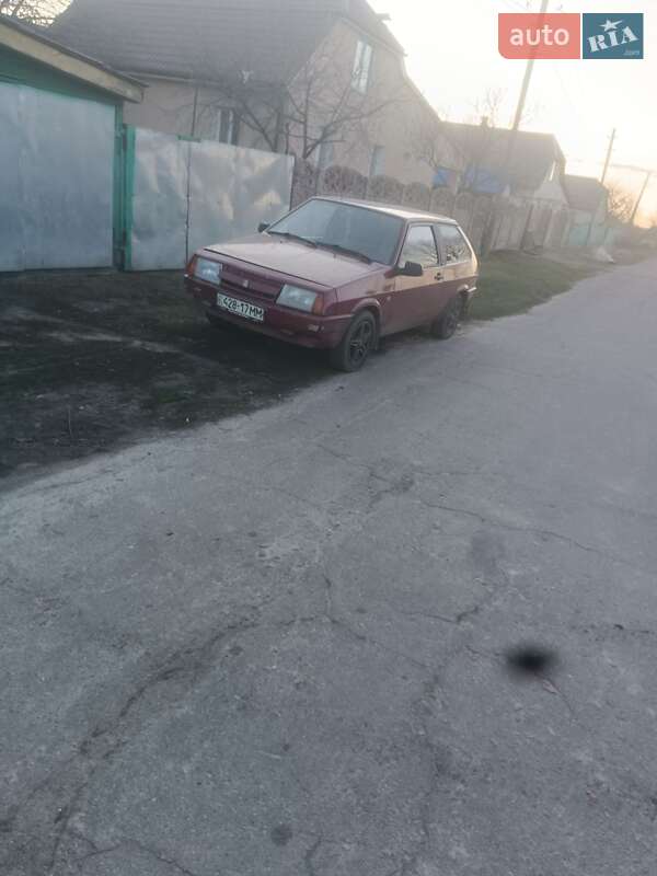 Хэтчбек ВАЗ / Lada 2108 1987 в Чернигове