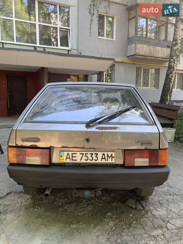 Хэтчбек ВАЗ / Lada 2108 1985 в Днепре