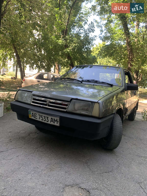 Хэтчбек ВАЗ / Lada 2108 1985 в Днепре