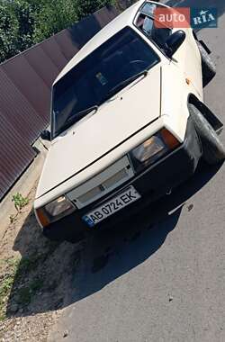 Хетчбек ВАЗ 2108 1993 в Іллінцях