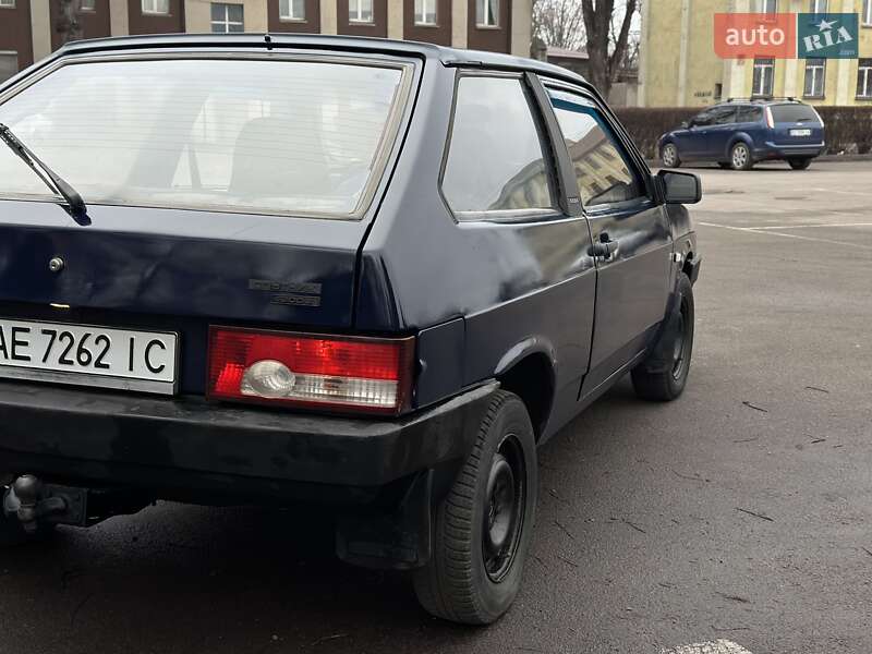 Хэтчбек ВАЗ / Lada 2108 1991 в Каменском