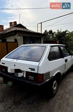 Хэтчбек ВАЗ 2108 1987 в 
