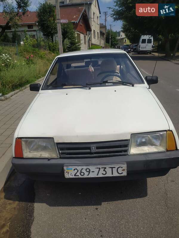 Хэтчбек ВАЗ / Lada 2108 1996 в Дрогобыче