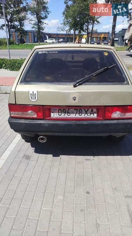 Хэтчбек ВАЗ / Lada 2108 1985 в Гостомеле