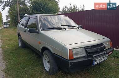 Хэтчбек ВАЗ 2108 1987 в 