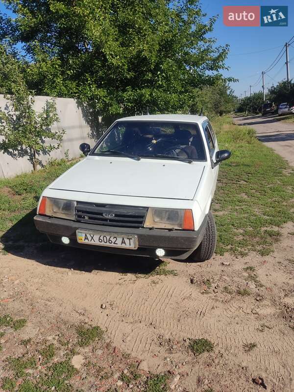Хэтчбек ВАЗ / Lada 2108 1992 в Ольшанах фото 2 Хэтчбек ВАЗ / Lada 2108 1992 в Ольшанах