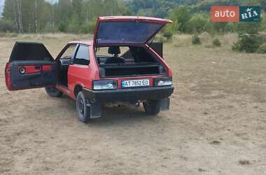 Хэтчбек ВАЗ 2108 1993 в 