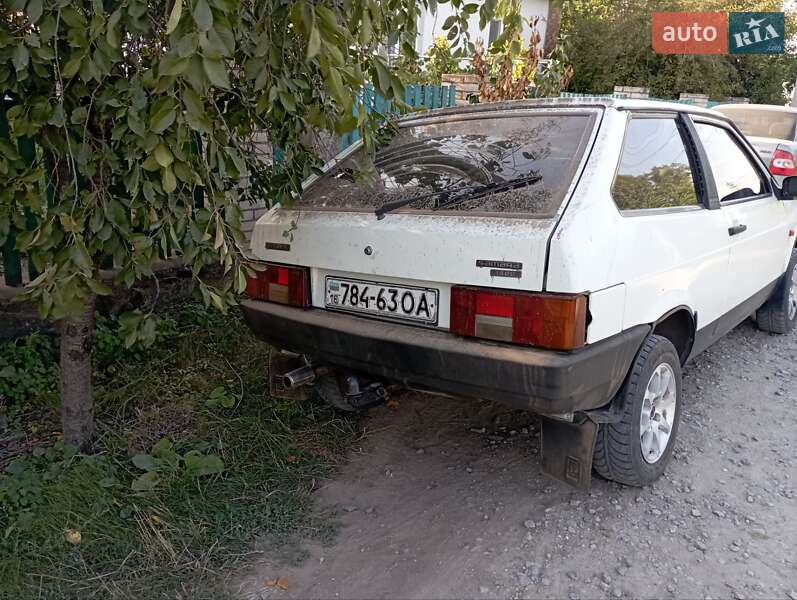 Хэтчбек ВАЗ / Lada 2108 1992 в Благовещенском