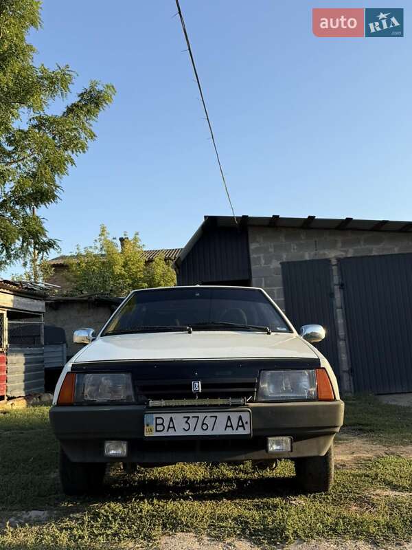 Хэтчбек ВАЗ / Lada 2108 1986 в Первомайске