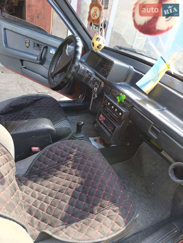 Хэтчбек ВАЗ / Lada 2108 1992 в Ширяево фото 15 Хэтчбек ВАЗ / Lada 2108 1992 в Ширяево