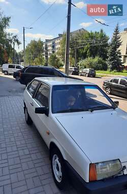 Хэтчбек ВАЗ 2108 1995 в 