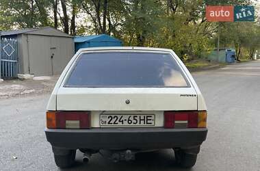 Хэтчбек ВАЗ 2108 1992 в 