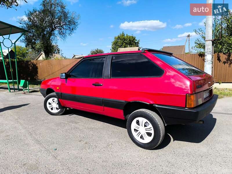 Хэтчбек ВАЗ / Lada 2108 1991 в Измаиле